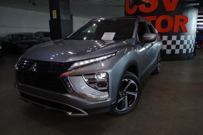 MITSUBISHI ECLIPSE CROSS 2.4 PHEV Kaiteki Auto 4WD