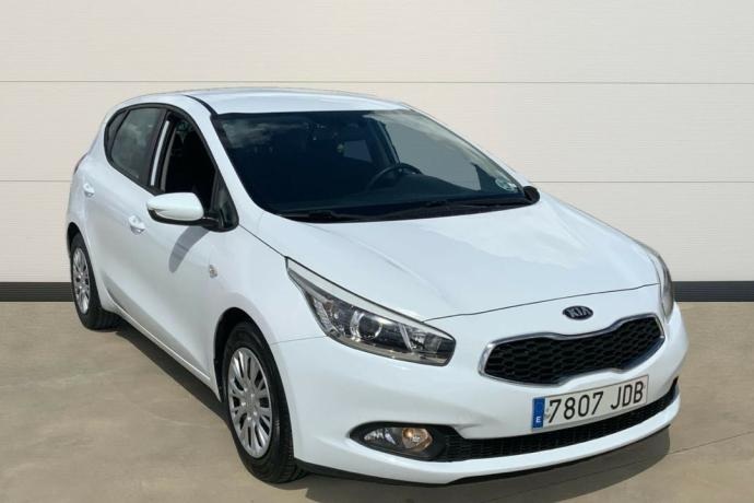 KIA CEE´D 1.4 CRDI WGT CONCEPT 90 5P