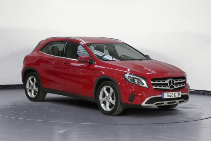 MERCEDES-BENZ GLA GLA 180