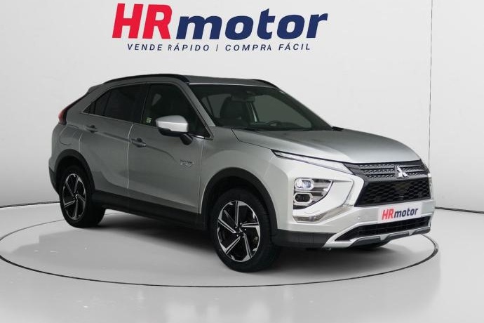 MITSUBISHI ECLIPSE CROSS Motion Hybrid 4WD