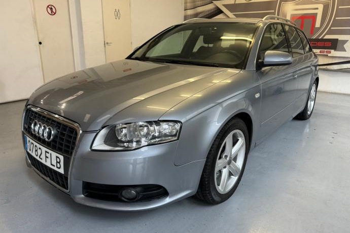 AUDI A4 2.0 TDI 140CV DPF quattro