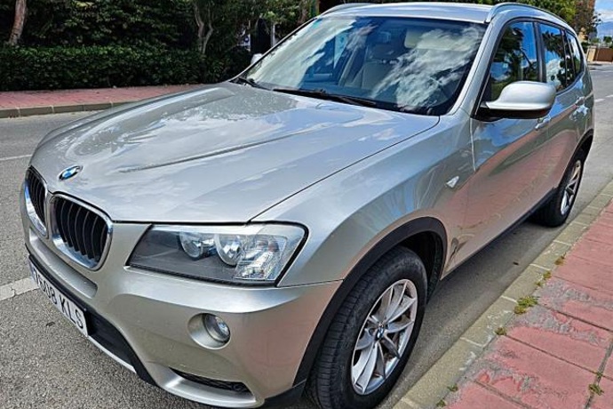 BMW X3 sDrive18d Business aut.