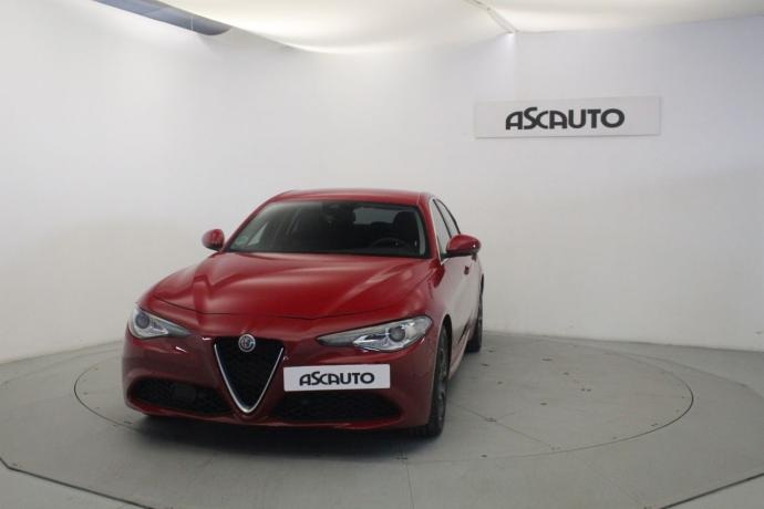 ALFA ROMEO GIULIA EXECUTIVE 2.2 160 AT