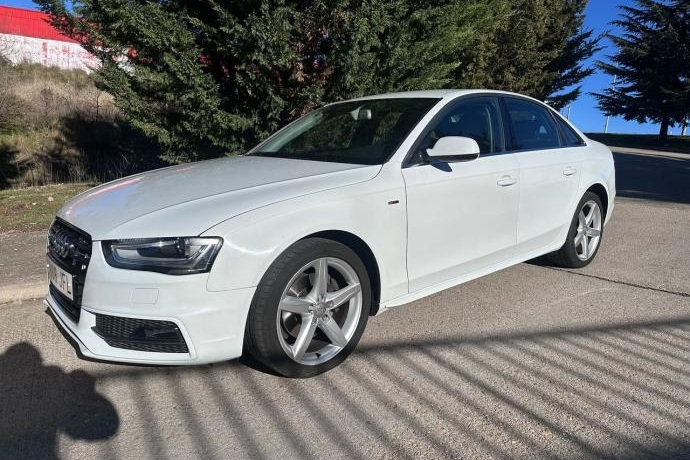 AUDI A4 2.0 TDI MULTITRONIC