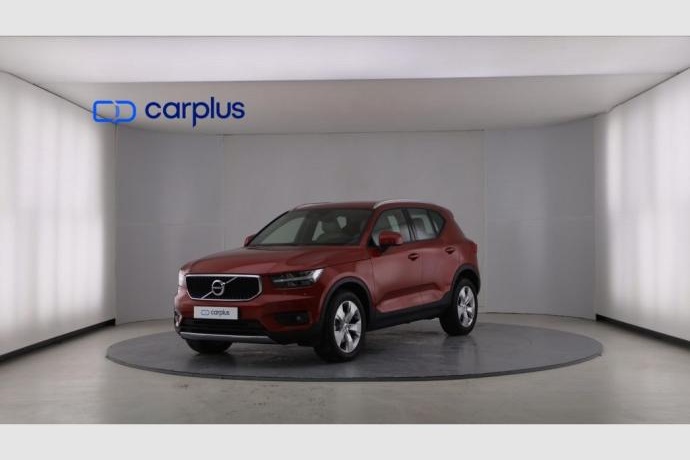 VOLVO XC40 2.0 B4 G AWD Momentum Pro Auto