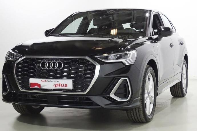 AUDI Q3 S line 45 TFSI e 180 kW (245 CV) S tronic