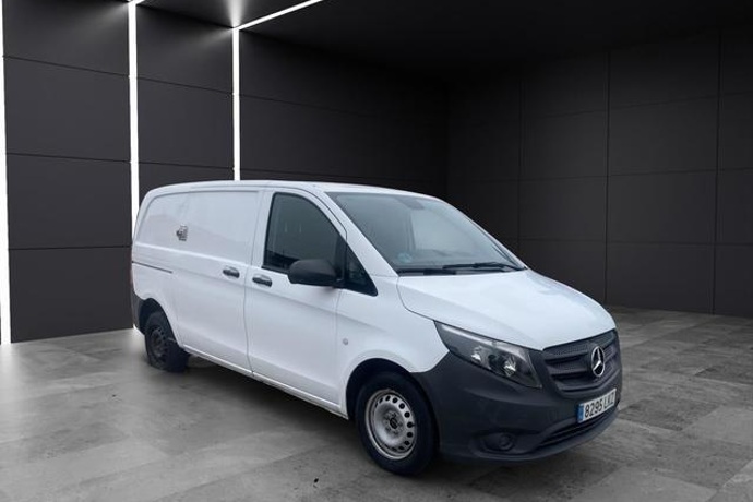 MERCEDES-BENZ VITO Furgon 110CDI Base Larga 75 kW (102 CV)