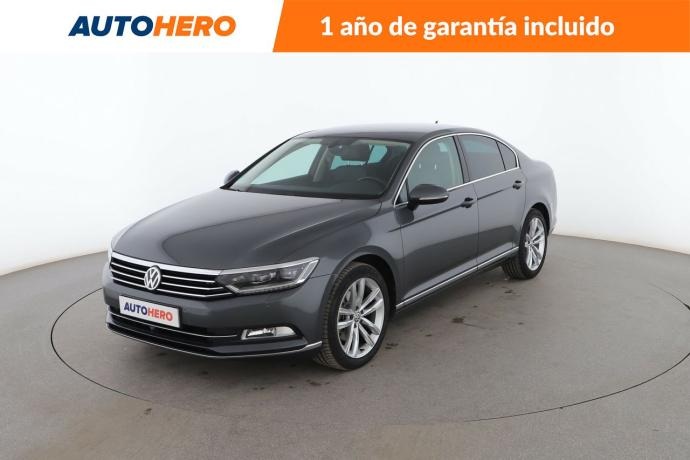 VOLKSWAGEN PASSAT 1.8 TSI Sport BlueMotion