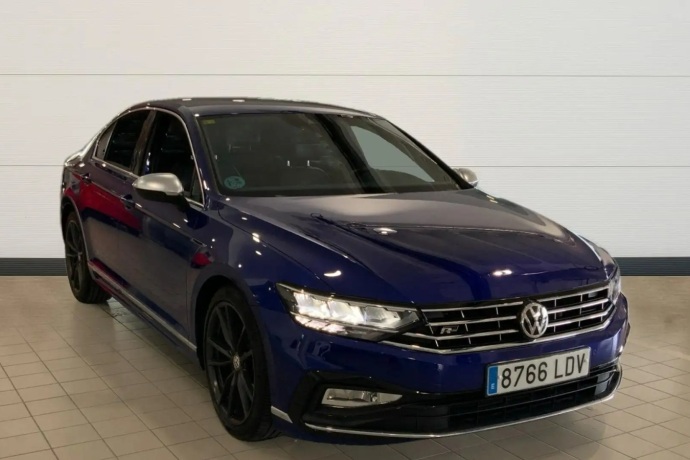 VOLKSWAGEN PASSAT 2.0 TSI R-Line DSG7