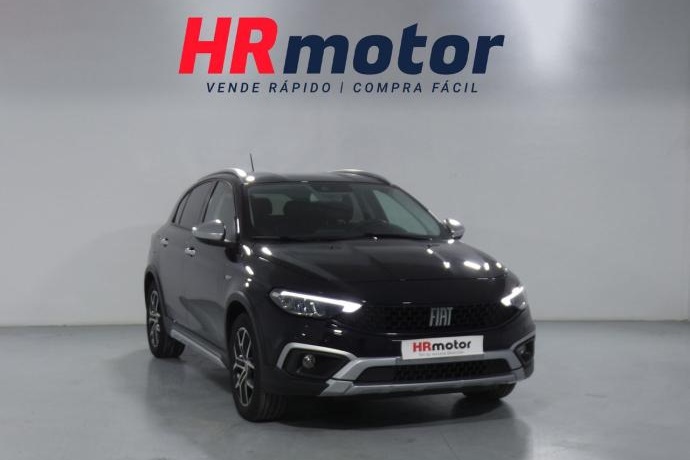 FIAT TIPO Cross