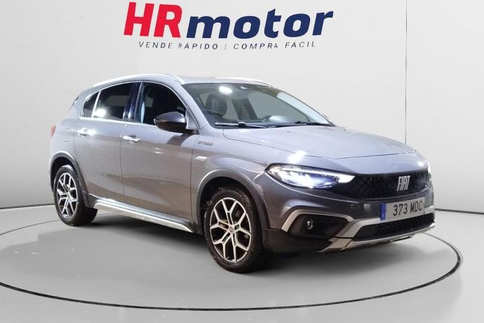 FIAT TIPO Cross