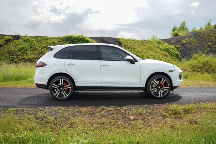 PORSCHE CAYENNE 3.6 V6