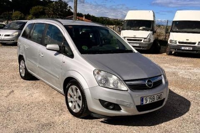 OPEL ZAFIRA 1.6 16V VVT Cosmo