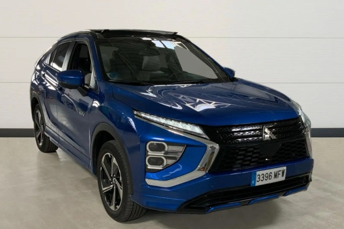 MITSUBISHI ECLIPSE CROSS PHEV Kaiteki + 4WD