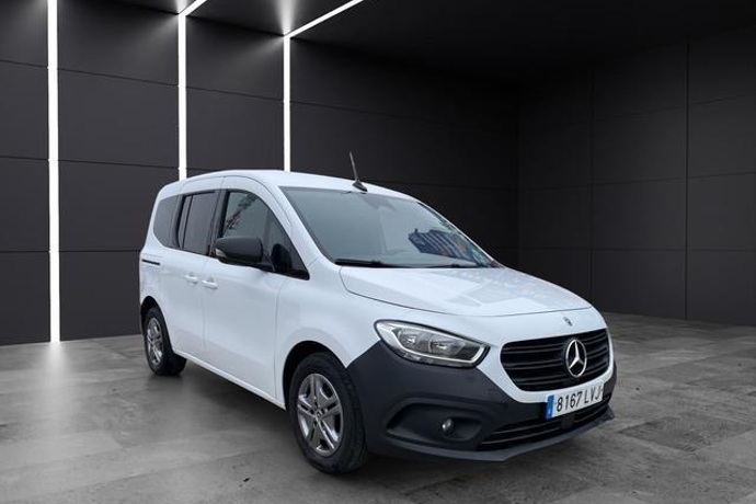 MERCEDES-BENZ CITAN Combi 110 CDI Tourer Base Largo 70 kW (95 CV)