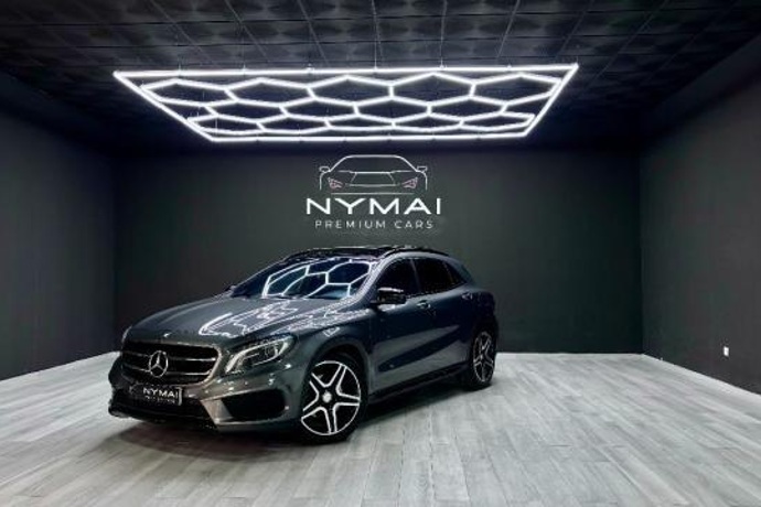 MERCEDES-BENZ GLA 220 CDI Automatic Sport