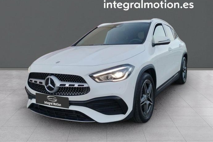 MERCEDES-BENZ GLA GLA 200 d