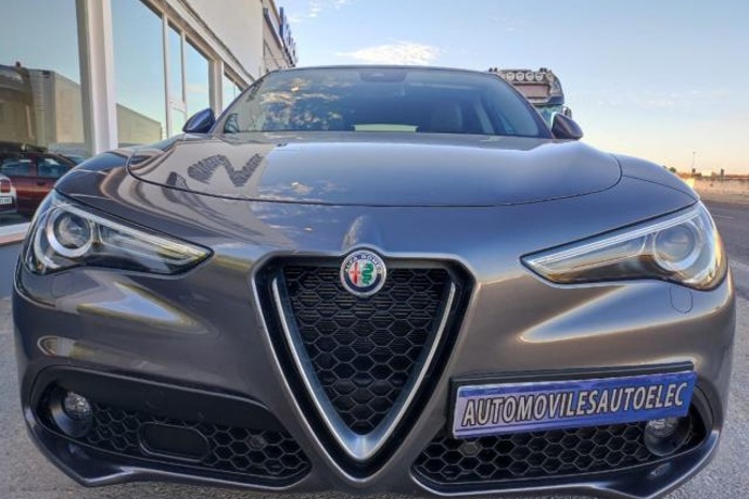 ALFA ROMEO STELVIO Executive 2.2 Diesel 140 kW (190 CV) AT8 RWD