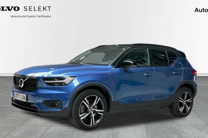 VOLVO XC40 1.5 T4 RECHARGE R-DESIGN EXP DCT 5P