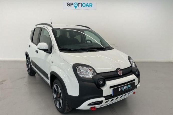 FIAT PANDA Panda Cross 1.0 Hybrid 51kw (70CV)