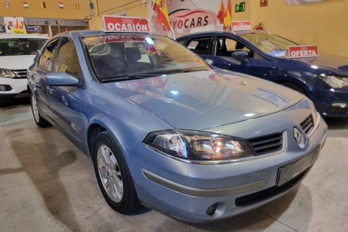 RENAULT LAGUNA 2.0 dCi 150 CV Dynamique