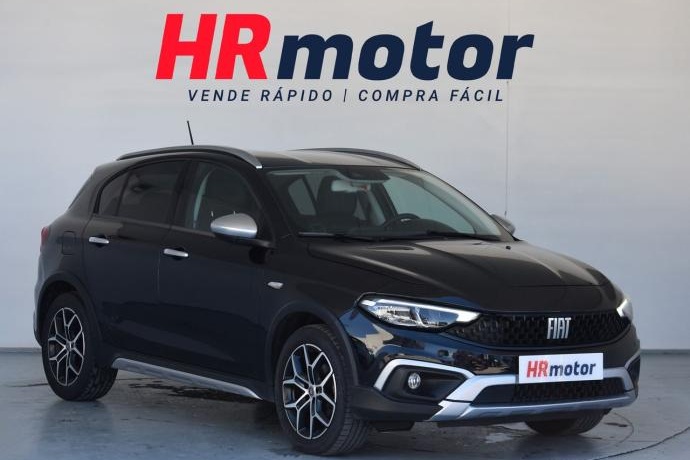 FIAT TIPO Cross