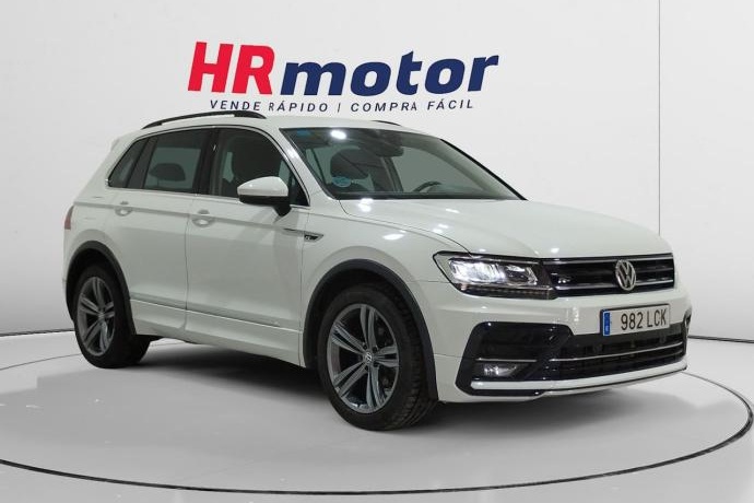 VOLKSWAGEN TIGUAN Advance BMT