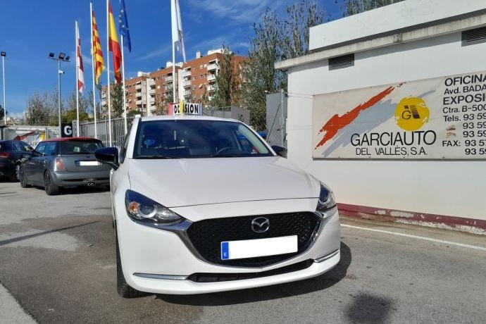 MAZDA 2 HOMURA 1.5 E-SKYACTIV-G-90 CV 5P