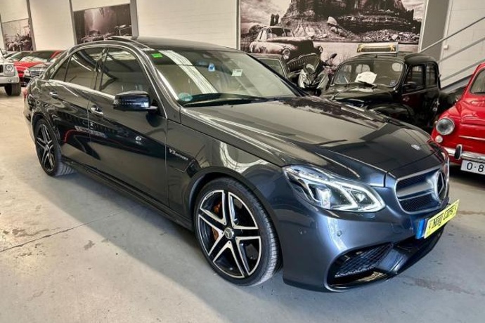 MERCEDES-BENZ E E 63 AMG S-Model 4MATIC Berlina