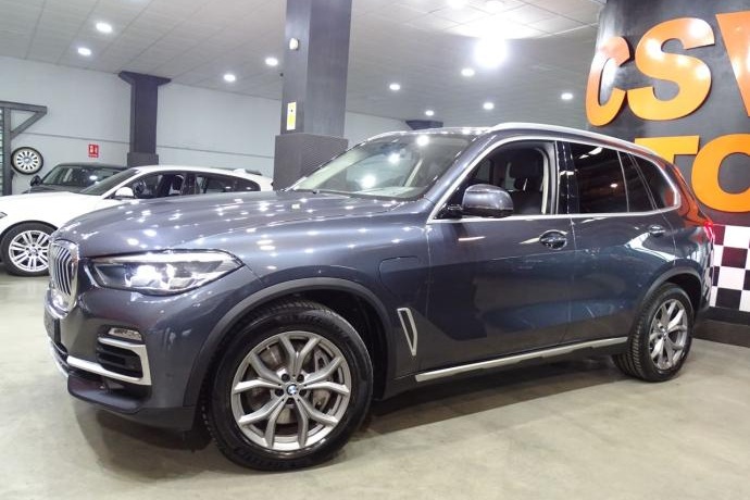 BMW X5 xDrive45e