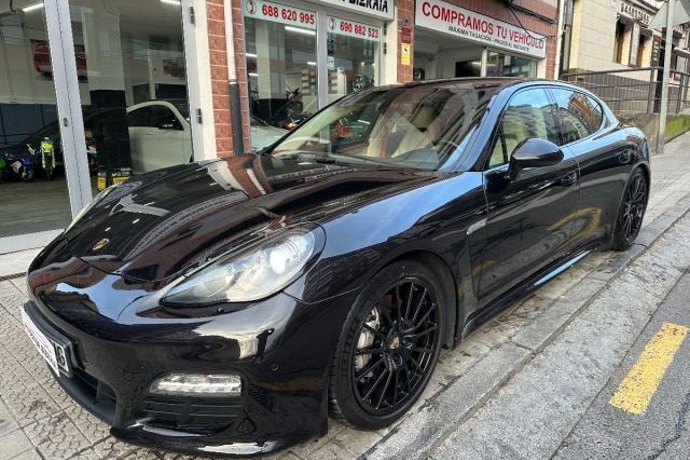 PORSCHE PANAMERA 4.8 4S