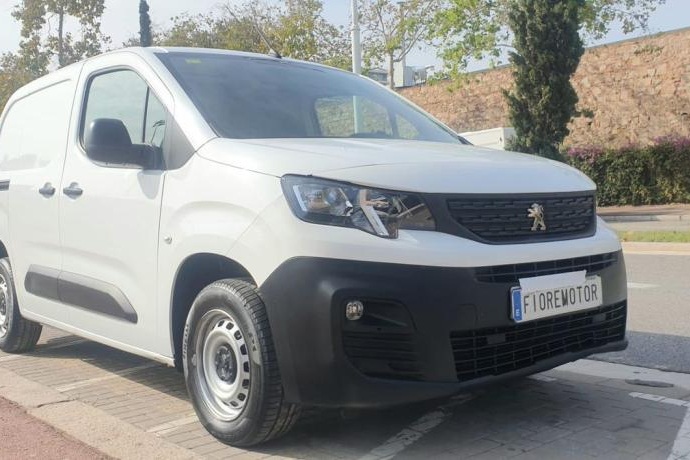 PEUGEOT PARTNER PRO STAND 1.5 BLUE HDI 55 KW