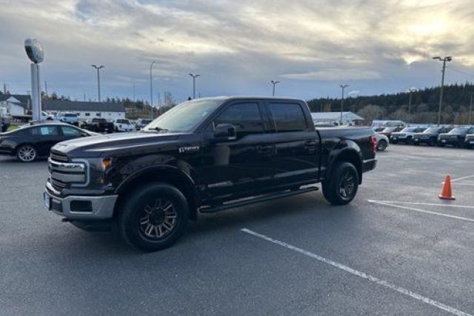 FORD F-150 DIESEL 3.0L V6 4x4 SuperCab LARIAT