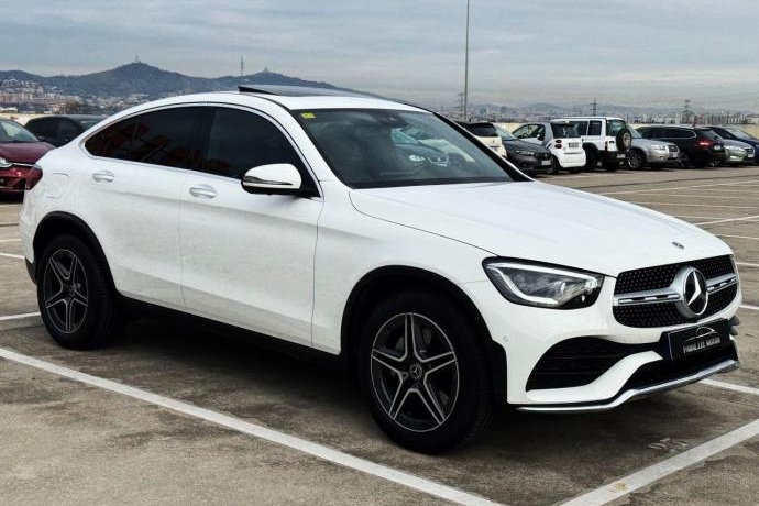 MERCEDES-BENZ GLC 220d "AMG FULL LINE" con TECHO SOLAR, CUERO COMPLETO...