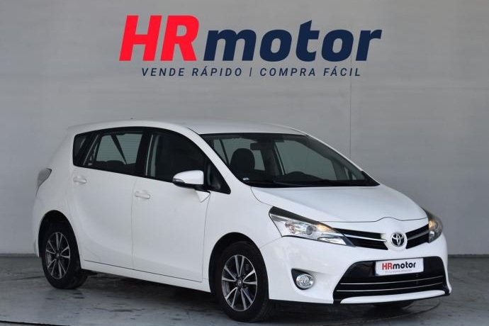 TOYOTA VERSO Dynamic