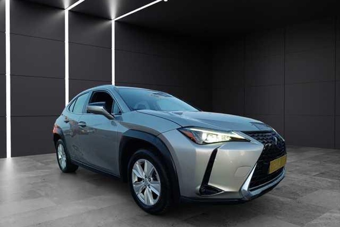 LEXUS UX 250h Business 2WD 135 kW (184 CV)