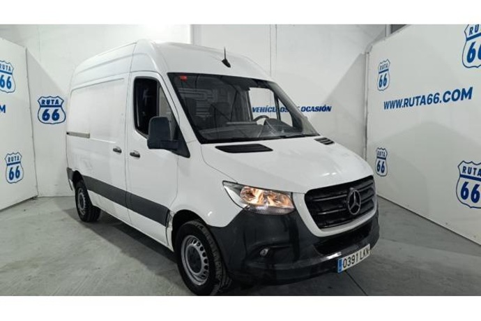 MERCEDES-BENZ SPRINTER Chasis 315 CDI Corto 3.5T 110 kW (150 CV)