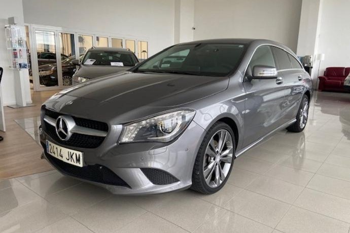 MERCEDES-BENZ CLA 200 CDI Urban Shooting Brake 5p.