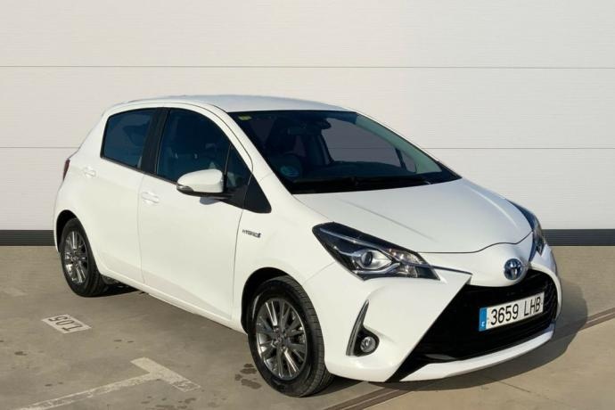 TOYOTA YARIS 1.5 VVT-I HYBRID ACTIVE AUTO 100 5P