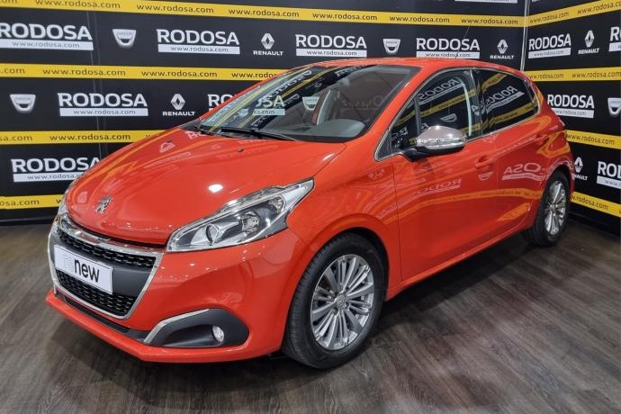 PEUGEOT 208 1.6 HDi 73KW (100CV) Allure