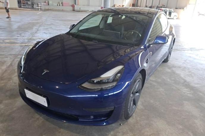 TESLA MODEL 3 Estandar Plus RWD