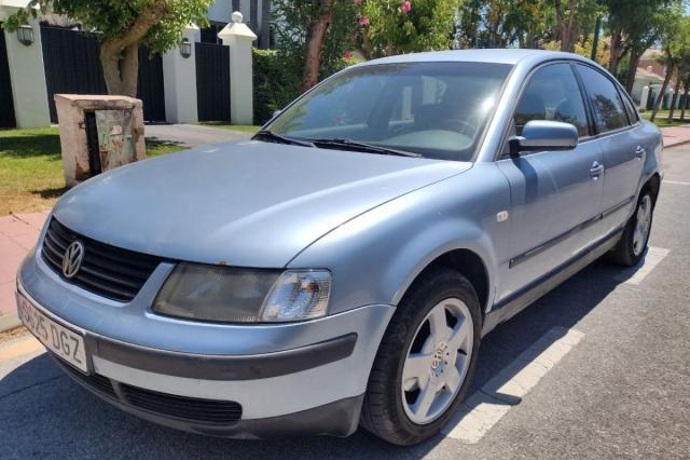 VOLKSWAGEN PASSAT 1.9 TDI Syncro Comfortline