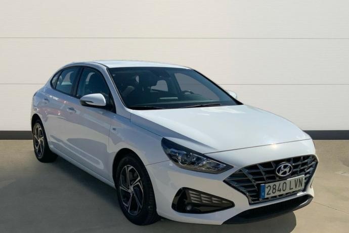 HYUNDAI i30 1.0 TGDI 48V KLASS FASTBACK 120 5P