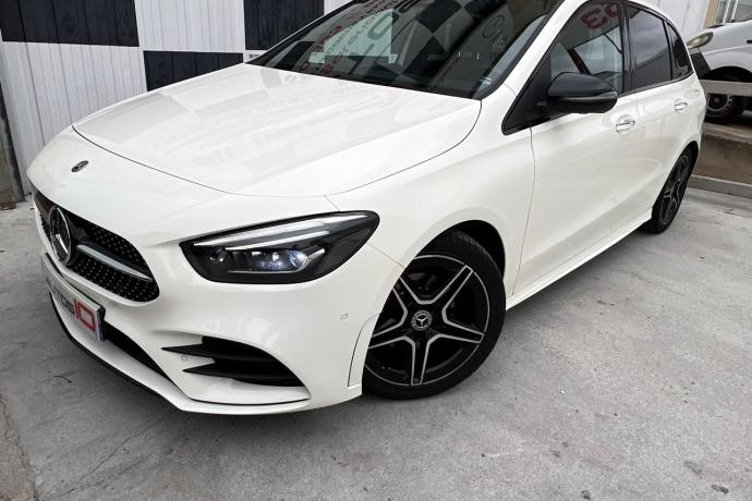 MERCEDES-BENZ B 180 d PACK AMG FULL