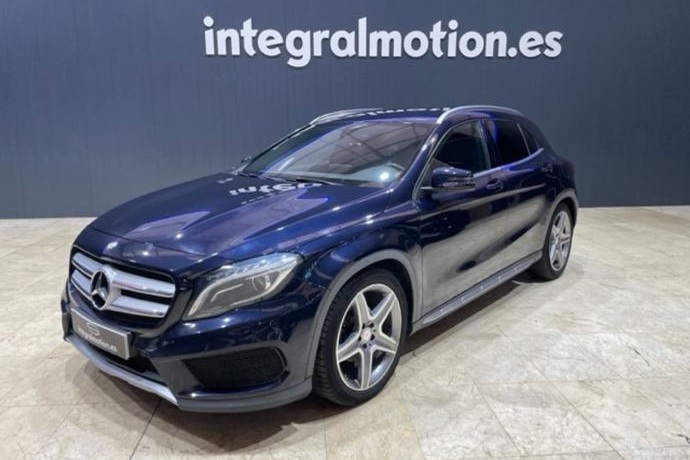 MERCEDES-BENZ GLA 180d 110CV