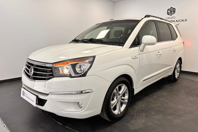 SSANGYONG RODIUS D22T 178cv Premium Aut