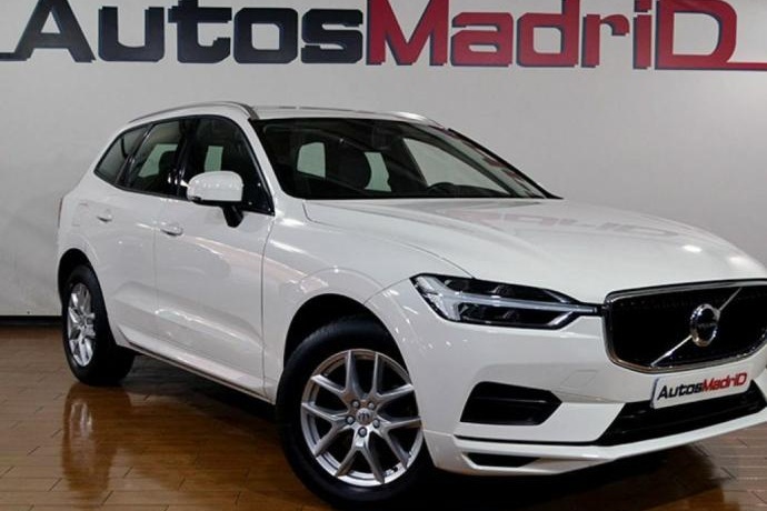 VOLVO XC60 2.0 D4 Momentum Auto