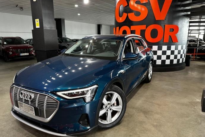 AUDI e-tron Advanced 55 quattro