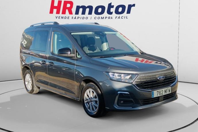 FORD TOURNEO Titanium