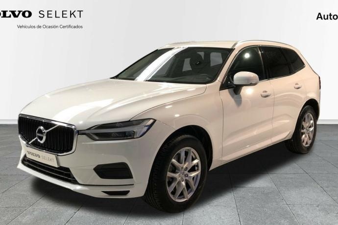 VOLVO XC60 2.0 D5 MOMENTUM AUTO 4WD 5P